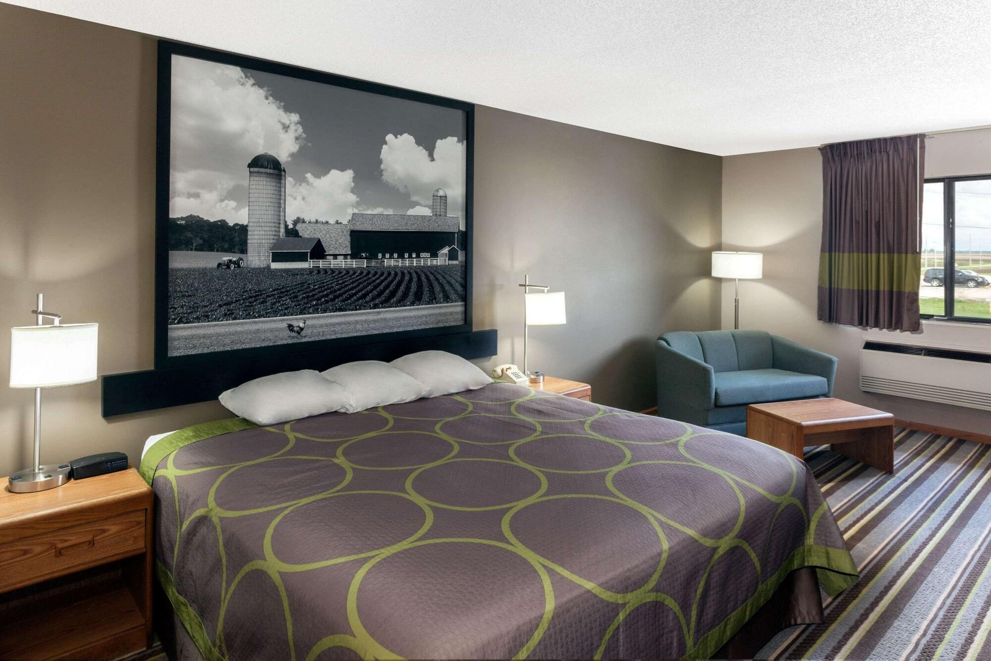 Super 8 By Wyndham Gilman Hotel Buitenkant foto