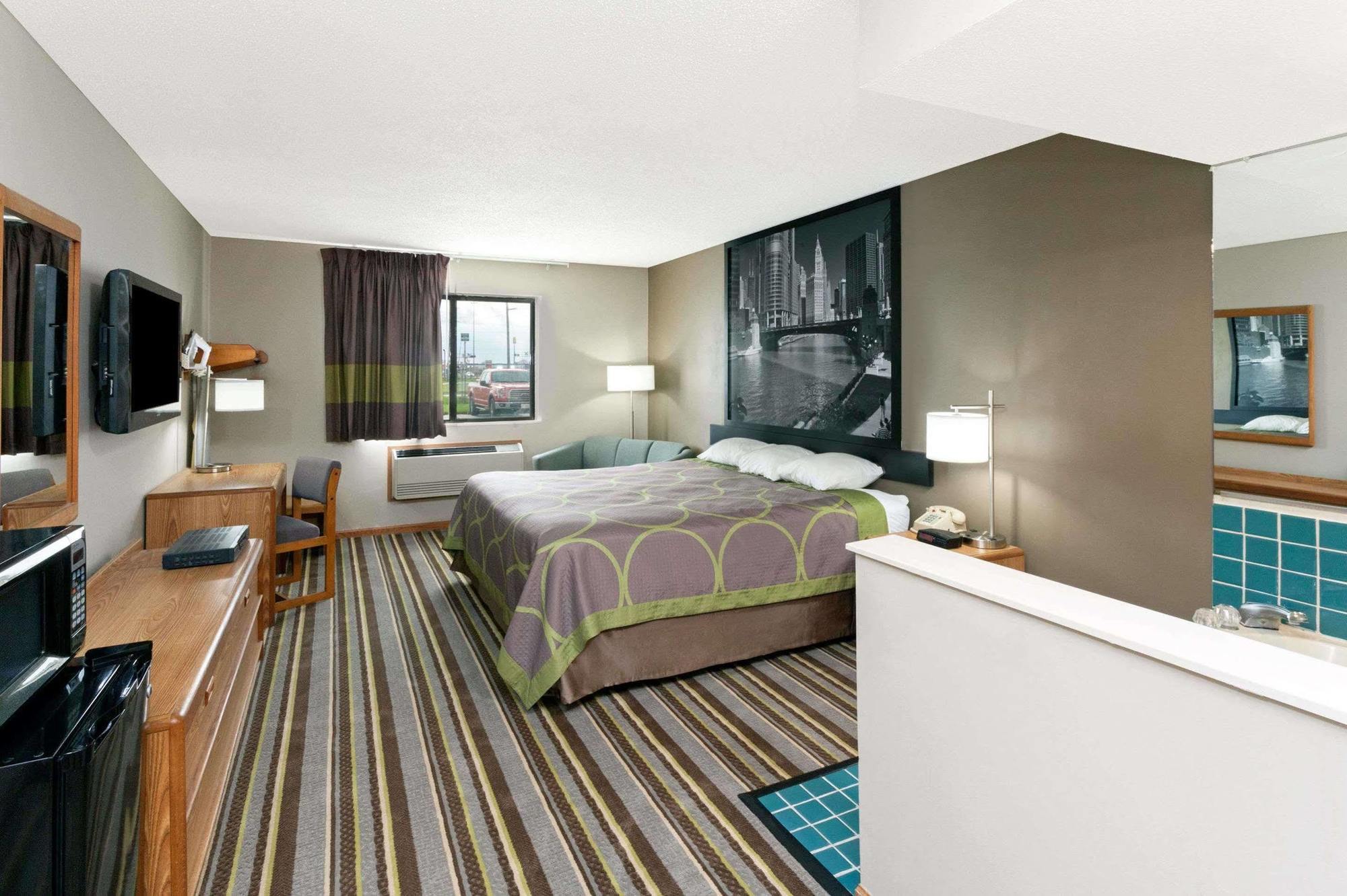 Super 8 By Wyndham Gilman Hotel Buitenkant foto